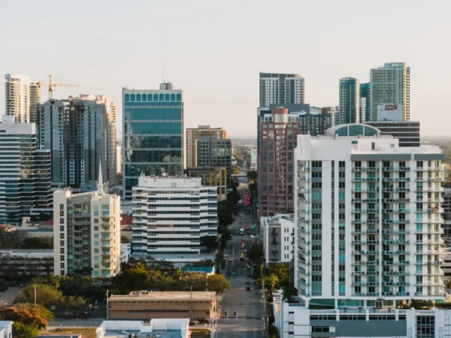 What Makes Fort Lauderdale an Attractive Place for Young Professionals